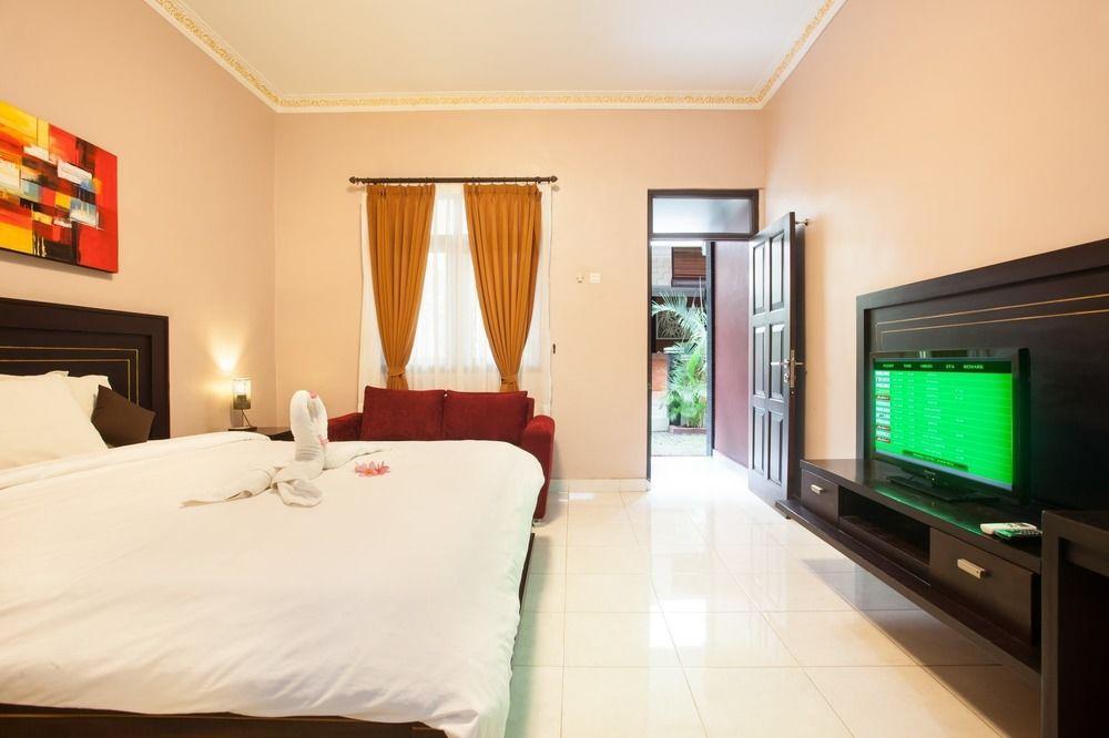 Puri Ganesh Hotel Legian Eksteriør billede