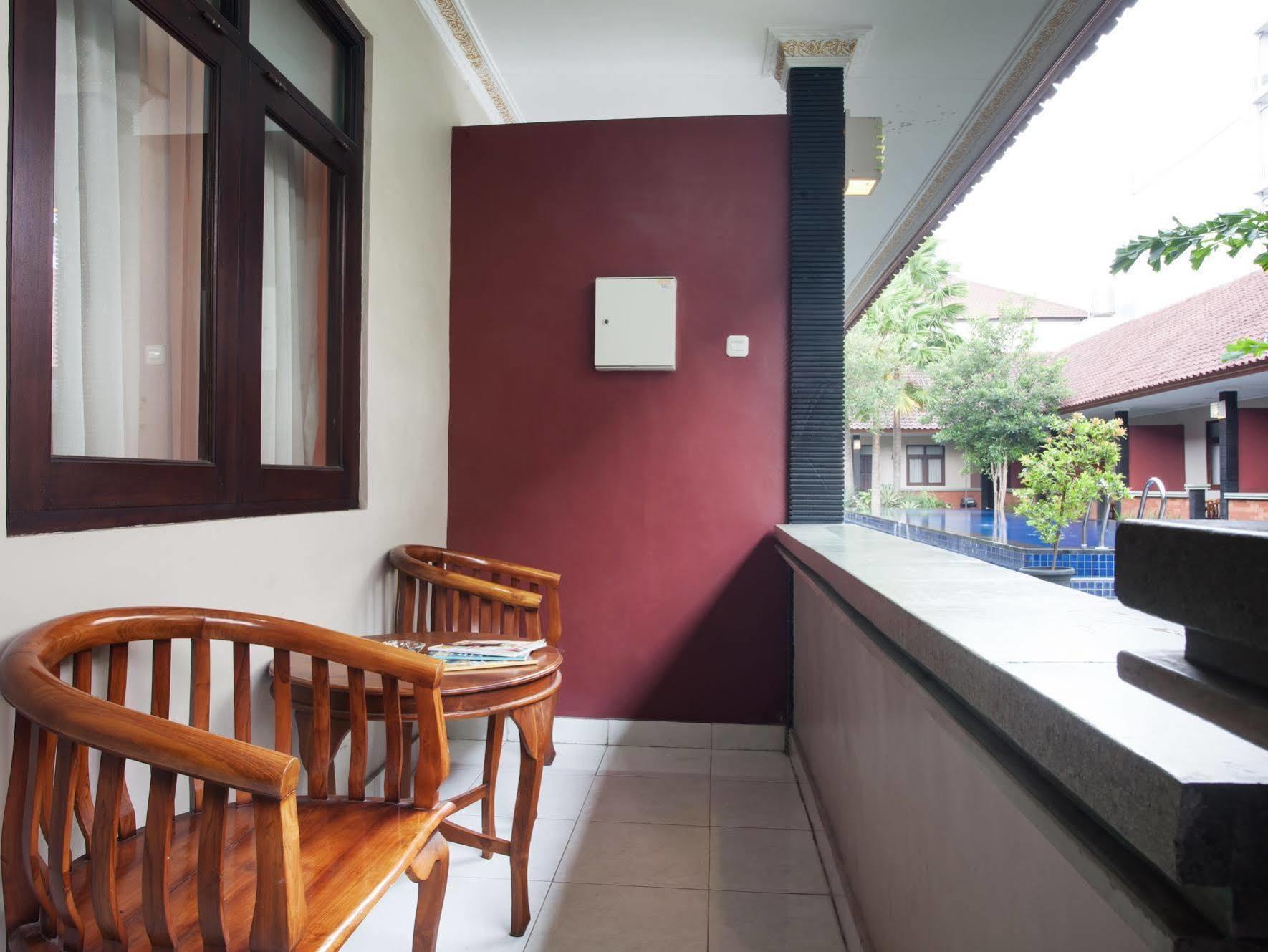 Puri Ganesh Hotel Legian Eksteriør billede