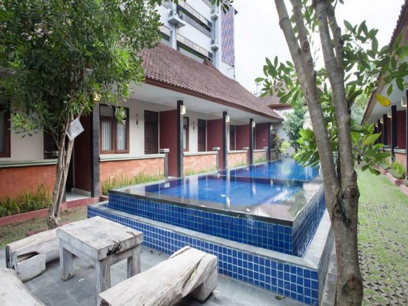 Puri Ganesh Hotel Legian Eksteriør billede
