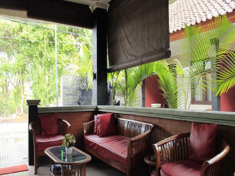Puri Ganesh Hotel Legian Eksteriør billede